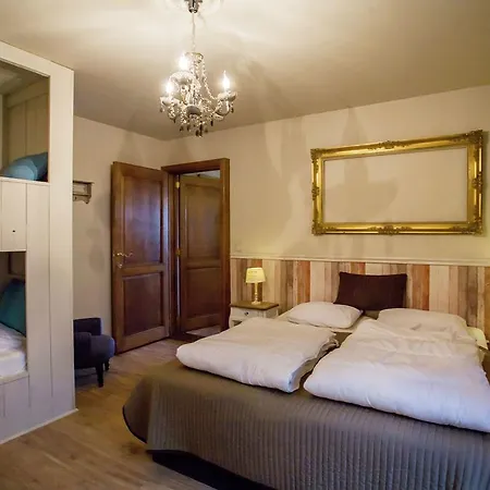 Luxurious Holiday Home With Sauna In Alveringem Holiday home *